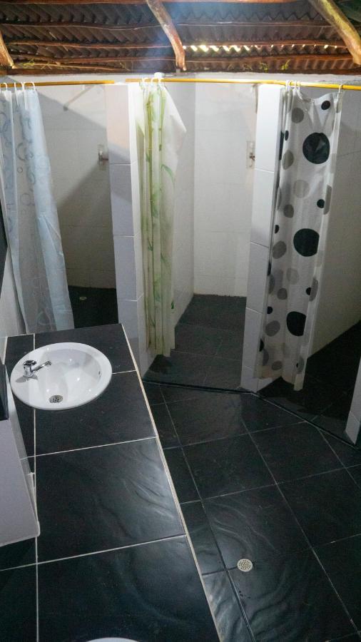 La Playita Hostel Guachaca Ngoại thất bức ảnh