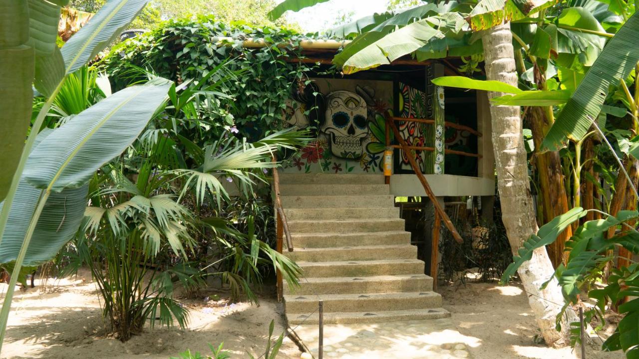 La Playita Hostel Guachaca Ngoại thất bức ảnh
