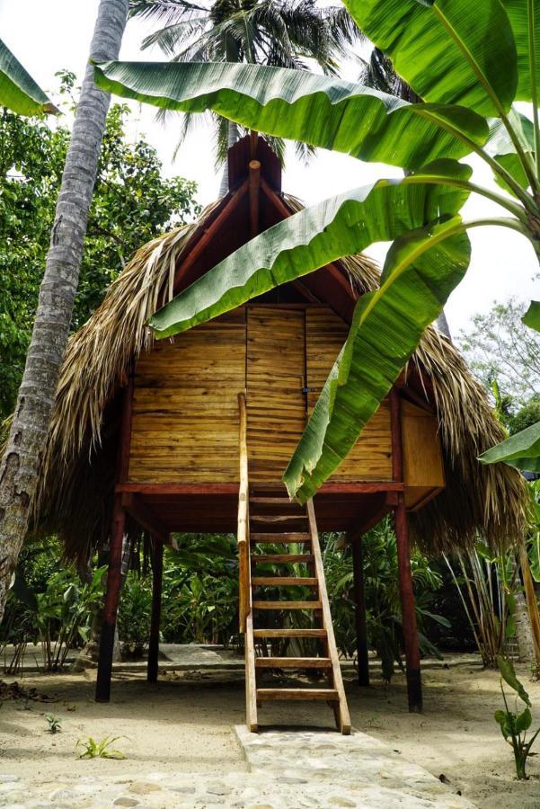 La Playita Hostel Guachaca Ngoại thất bức ảnh