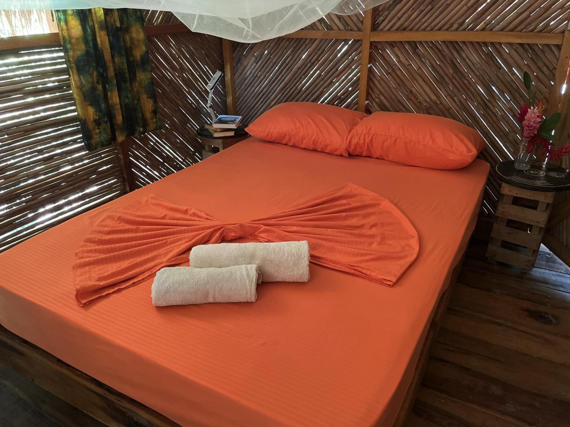 La Playita Hostel Guachaca Ngoại thất bức ảnh